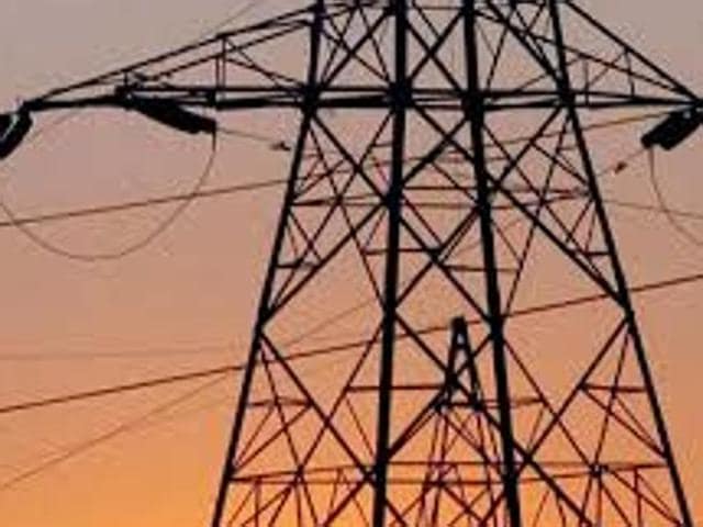 The Punjab government is bound to clear the Rs 300-crore pending electricity bills of its departments by the end of this year. (HT Photo) The Punjab government is bound to clear the Rs 300-crore pending electricity bills of its departments by the end of this year. (HT Photo)