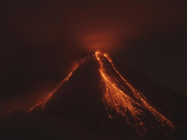 The Pavlof Volcano, which is about 600 miles southwest of Anchorage, the capital of Alaska, erupted at 4:18 pm local time.(Representative image)