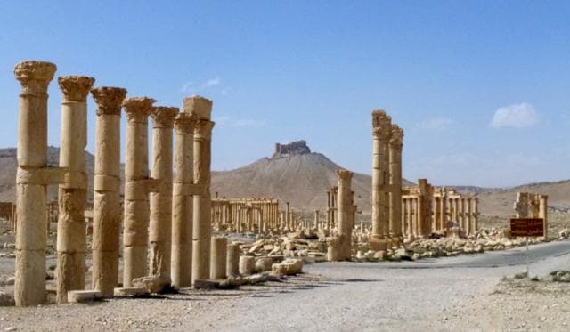A general view taken on March 27, 2016 shows part of the ancient city of Palmyra, after government troops recaptured the UNESCO world heritage site from the Islamic State (IS) group. (AFP Photo)