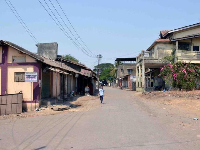 All doors of the area where the Nachan family lives, called Nachan mohalla, in Padgha were shut.(Rishikesh Choudhary) All doors of the area where the Nachan family lives, called Nachan mohalla, in Padgha were shut.(Rishikesh Choudhary)