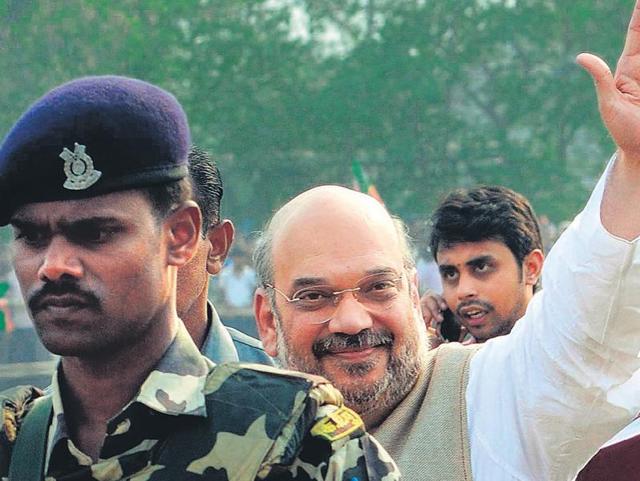 BJP president Amit Shah arrives in Nayagram in West Midnapore on Tuesday to address an election rally. (Subhankar Chakraborty/HT Photo) BJP president Amit Shah arrives in Nayagram in West Midnapore on Tuesday to address an election rally. (Subhankar Chakraborty/HT Photo)