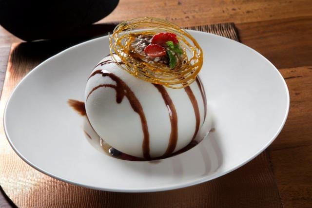 Coconut Sphere. Coconut Sphere.
