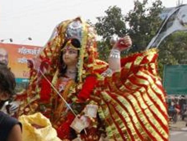 Nowhere in the police complaint has the boy, who was forced to say Jai Mata Di, mentioned about being forced to say “Bharat Mata ki Jai”. (HT file photo for representation) Nowhere in the police complaint has the boy, who was forced to say Jai Mata Di, mentioned about being forced to say “Bharat Mata ki Jai”. (HT file photo for representation)