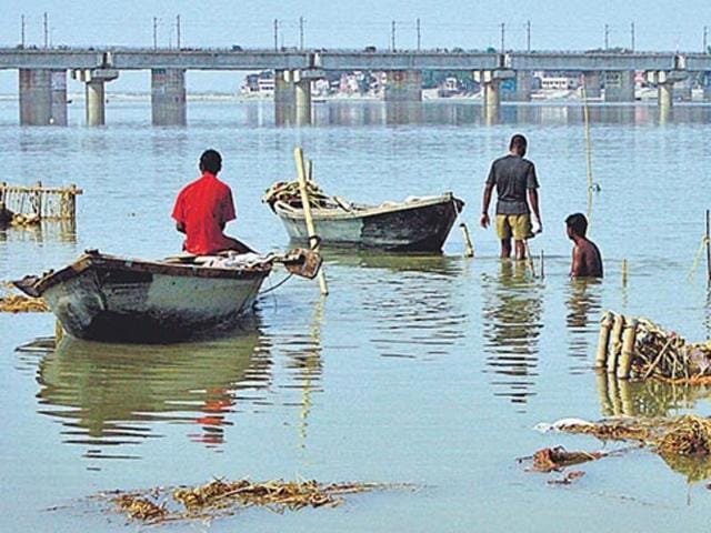 The Sundarbans – the world’s largest delta – is spread across India and Bangladesh. Of the 102 islands here, 52 are inhabited by 4.5 million people while the rest fall in tiger territory.(HT file photo) The Sundarbans – the world’s largest delta – is spread across India and Bangladesh. Of the 102 islands here, 52 are inhabited by 4.5 million people while the rest fall in tiger territory.(HT file photo)