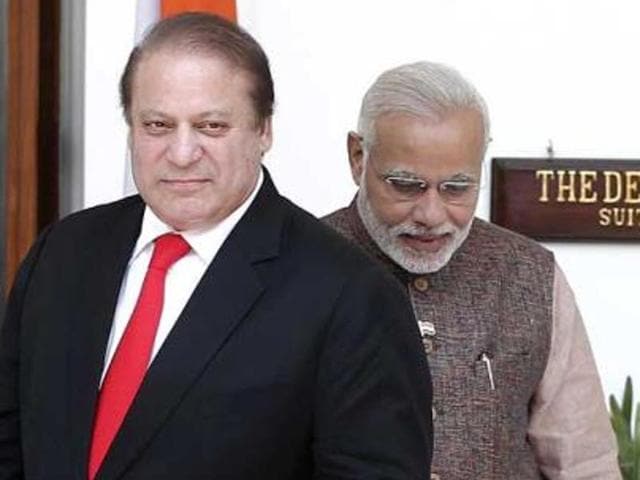 Prime Minister Narendra Modi, who, before the elections, used to talk about showing “red eyes” and loudly condemned writing “love letters” to Pakistan, has today adopted the “pappi-jhappi” doctrine to win over his Pakistan counterpart Nawaz Sharif.(PIB)