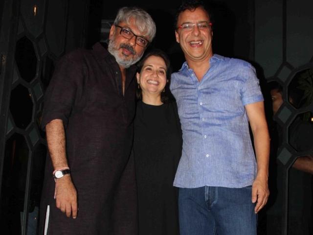 Sanjay Leela Bhansali with Vidhu Vinod Chopra and Anupama Chopra at the event. (IANS) Sanjay Leela Bhansali with Vidhu Vinod Chopra and Anupama Chopra at the event. (IANS)