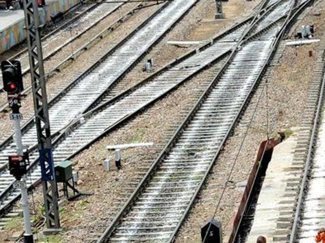 Witnesses said, “The young couple jumped before the running train holding their hands between Ludhiana and Phillaur on Thursday afternoon. Though train driver applied emergency brakes, but to no avail.” (HT Photo) Witnesses said, “The young couple jumped before the running train holding their hands between Ludhiana and Phillaur on Thursday afternoon. Though train driver applied emergency brakes, but to no avail.” (HT Photo)