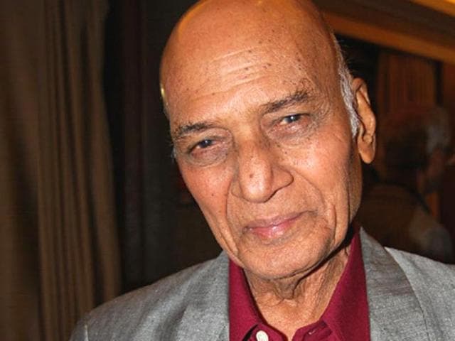 Veteran music composer Khayyam is working on a Bollywood project; says he has donated everything he had for the welfare of the musicians in the industry. (Agencies) Veteran music composer Khayyam is working on a Bollywood project; says he has donated everything he had for the welfare of the musicians in the industry. (Agencies)