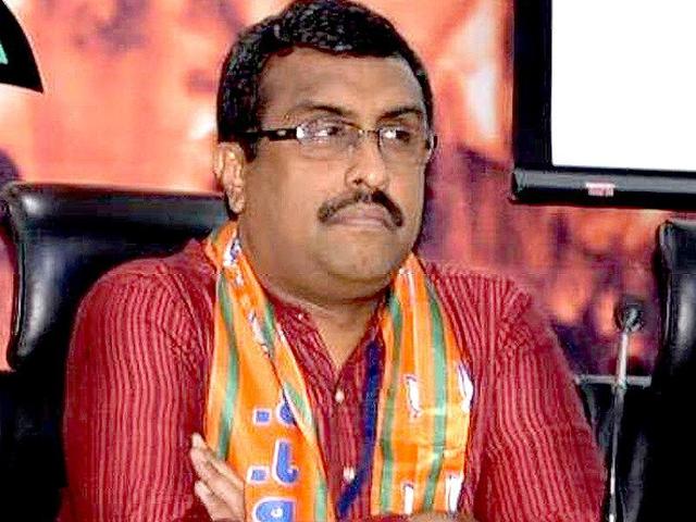 Ram Madhav arrived in Kashmir on Friday. (Ht File Photo) Ram Madhav arrived in Kashmir on Friday. (Ht File Photo)