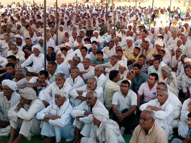 A Jat group moved the Supreme Court on Friday, seeking a hearing if any petition is filed and entertained against the recent decision of according quota benefits to the community members in Haryana. (Hindustan Times Photo) A Jat group moved the Supreme Court on Friday, seeking a hearing if any petition is filed and entertained against the recent decision of according quota benefits to the community members in Haryana. (Hindustan Times Photo)