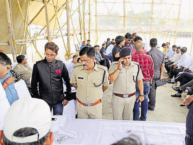 The administration and the SPG conducted a final check of all security arrangements on Saturday. (Burhaan Kinu/HT Photo) The administration and the SPG conducted a final check of all security arrangements on Saturday. (Burhaan Kinu/HT Photo)
