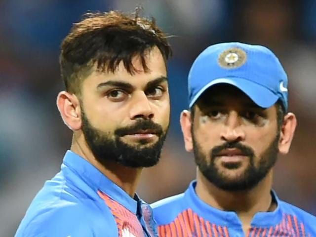 The men Alex Blackwell (L) said she would look to learn from as a middle-order batswoman are Virat Kohli and MS Dhoni. (Sanjeev Verma/HT Photo) The men Alex Blackwell (L) said she would look to learn from as a middle-order batswoman are Virat Kohli and MS Dhoni. (Sanjeev Verma/HT Photo)