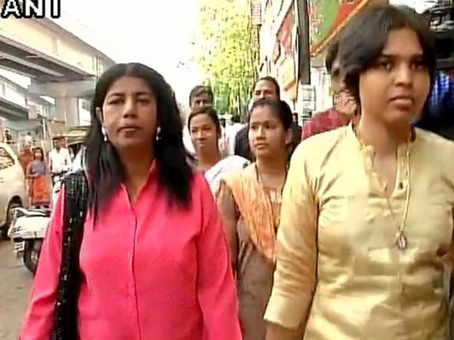 Women activists, led by Trupti Desai (Right) set off for the Shani Shingnapur temple in Maharashtra on April 2, 2016. Women activists, led by Trupti Desai (Right) set off for the Shani Shingnapur temple in Maharashtra on April 2, 2016.