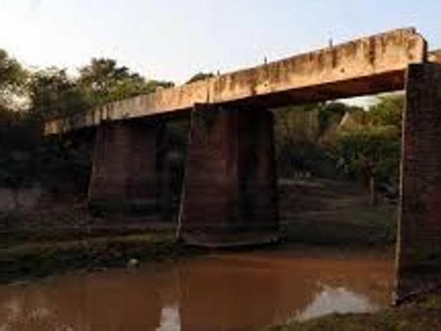 Himachal Pradesh said it was in support of Haryana that Punjab has no legislative competence to come out with the law to terminate the water-sharing agreement. (HT File Photo) Himachal Pradesh said it was in support of Haryana that Punjab has no legislative competence to come out with the law to terminate the water-sharing agreement. (HT File Photo)