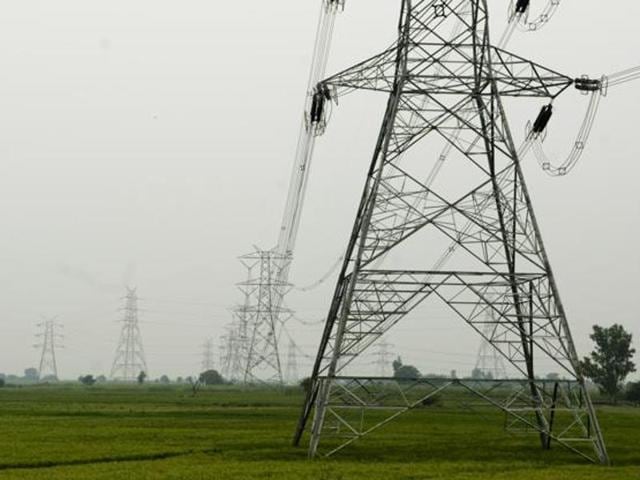 The public health, irrigation, civic body, water works, and panchayati raj department, besides government hospitals and Punjab Police have an outstanding of Rs 500 crore against them in power bills. (Livemint Photo) The public health, irrigation, civic body, water works, and panchayati raj department, besides government hospitals and Punjab Police have an outstanding of Rs 500 crore against them in power bills. (Livemint Photo)