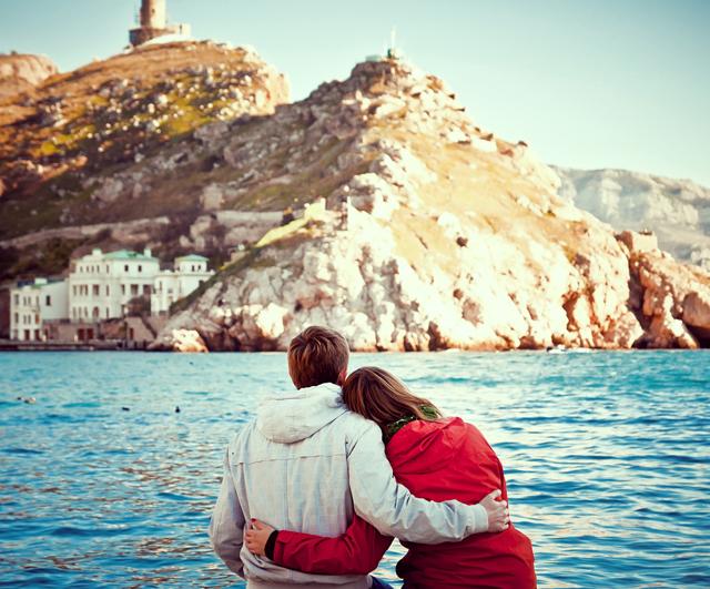 Travelling leads to a short burst of generally healthy behaviour. (Shutterstock)