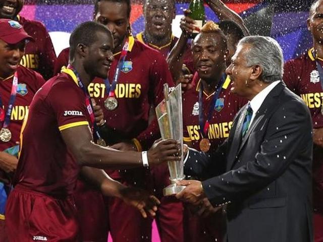West Indies captain Darren Sammy receives the trophy from Zaheer Abbas. (Reuters Photo) West Indies captain Darren Sammy receives the trophy from Zaheer Abbas. (Reuters Photo)