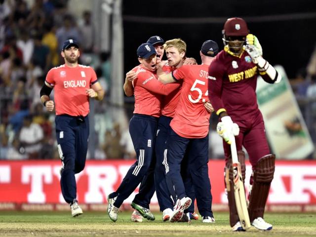 England player David Willey celebrates the dismissal of West Indies batsman Lendl Simmons. (Ajay Aggarwal/HT Photo) 