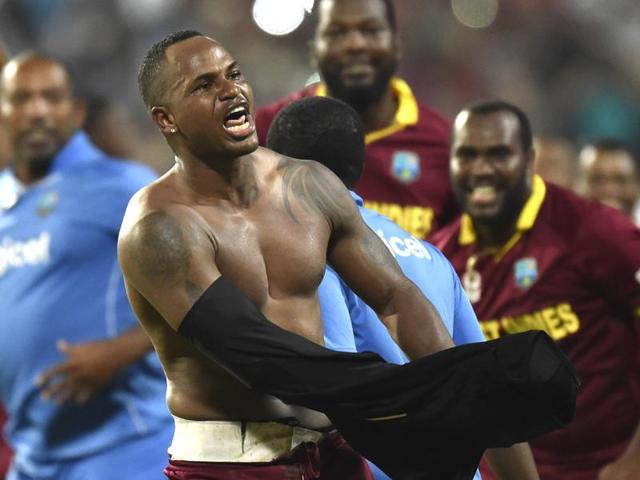Marlon Samuels celebrating after winning the World T20 final. (Ajay Aggarwal/HT photo) 