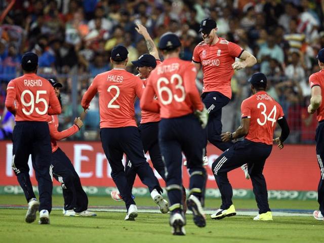 Players of England celebrating Chris Gayle wicket in T20 World Cup final against West Indies. (Ashok Nath Dey/HT photo) 
