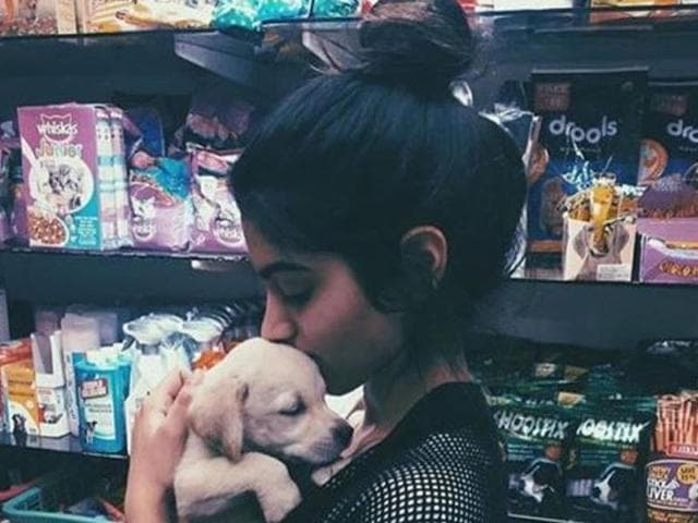 Khushi Kapoor and her cutie pie doggie. (Instagram) 