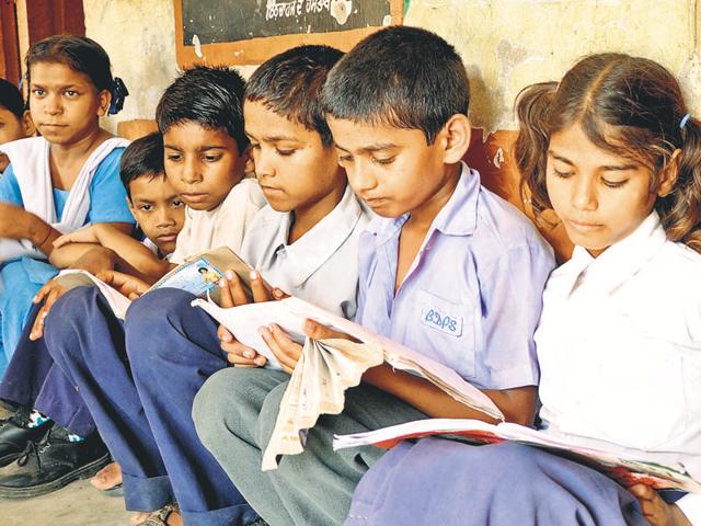 Director public instructions (secondary education), Punjab, has issued directions to the district education officers across the state to prepare a project report of eligible schools which can be upgraded.(HT File Photo)