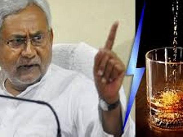 Booze lovers in Bihar are running to the border to quench their thirst as the government tightens the noose on liquor sale. While some choose to head to Nepal, others are flocking to shops in Jharkhand, West Bengal and Uttar Pradesh. Booze lovers in Bihar are running to the border to quench their thirst as the government tightens the noose on liquor sale. While some choose to head to Nepal, others are flocking to shops in Jharkhand, West Bengal and Uttar Pradesh.