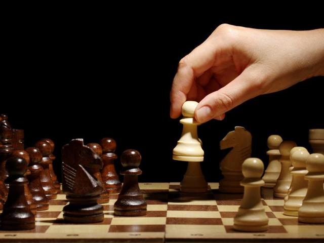 4 Indians into Chess World Cup quarters, Candidates spot almost