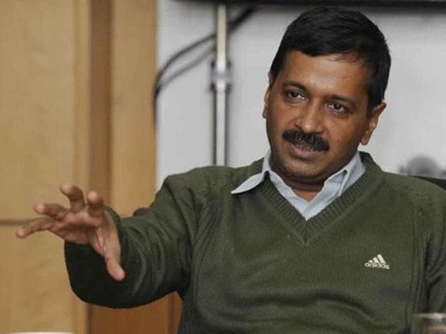 Hundreds of people offered suggestions to Delhi chief minister Arvind Kejriwal on Thursday to solve the issue that threatens to plague the second phase of odd-even rationing scheme about parents getting back or returning to pick up their children from school without getting fined (Hindustan Times) Hundreds of people offered suggestions to Delhi chief minister Arvind Kejriwal on Thursday to solve the issue that threatens to plague the second phase of odd-even rationing scheme about parents getting back or returning to pick up their children from school without getting fined (Hindustan Times)
