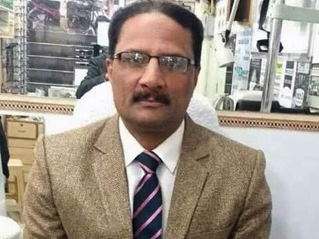 NIA officer Mohammed Tanzil Ahmed was murdered on Sunday when he and his family were heading back to their house in UP’s Sahaspur after attending a wedding. (HT photo) NIA officer Mohammed Tanzil Ahmed was murdered on Sunday when he and his family were heading back to their house in UP’s Sahaspur after attending a wedding. (HT photo)