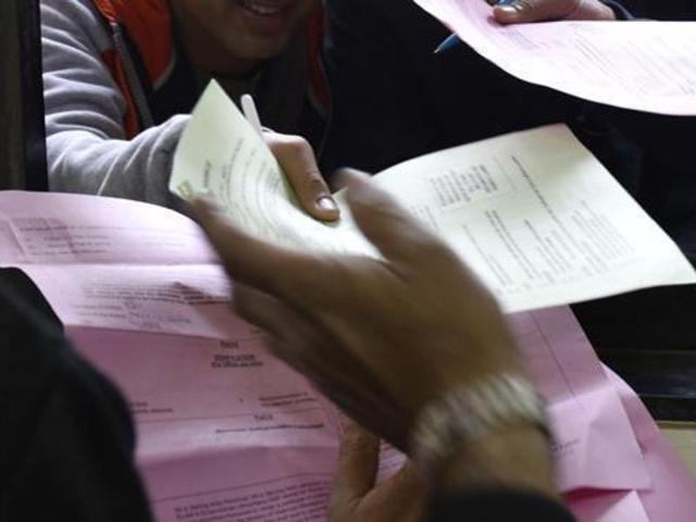 When confronted in person, Singh and his wife accepted that they had filed tax returns of over Rs 3 lakh and that they had been living in Maloya all this while. (HT Photo) When confronted in person, Singh and his wife accepted that they had filed tax returns of over Rs 3 lakh and that they had been living in Maloya all this while. (HT Photo)