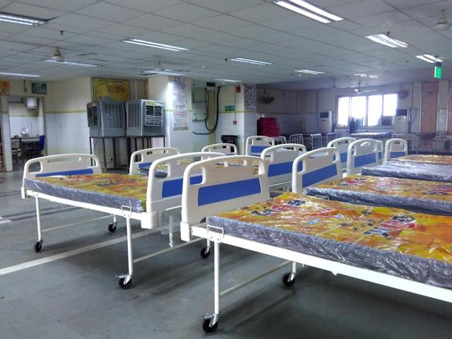 The shortage has put pressure on the working doctors and increased the health department’s dependence on contract employees.(Shankar Mourya/ HT file photo) The shortage has put pressure on the working doctors and increased the health department’s dependence on contract employees.(Shankar Mourya/ HT file photo)