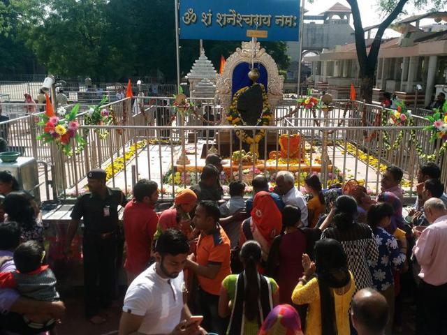 Women entered the sanctum sanctorum of the Shani Shingnapur temple and offer prayers in a move that broke all gender scripted.(PTI Photo)