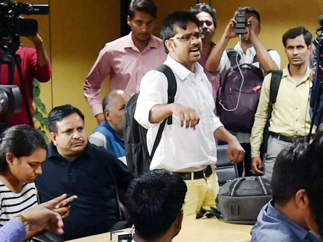 A youth, Ved Prakash (Centre),who claimed to be from Aam Aadmi Sena, disrupted Delhi CM Arvind Kejriwal's press conference at Delhi Secretariat on Saturday. (PTI) A youth, Ved Prakash (Centre),who claimed to be from Aam Aadmi Sena, disrupted Delhi CM Arvind Kejriwal's press conference at Delhi Secretariat on Saturday. (PTI)
