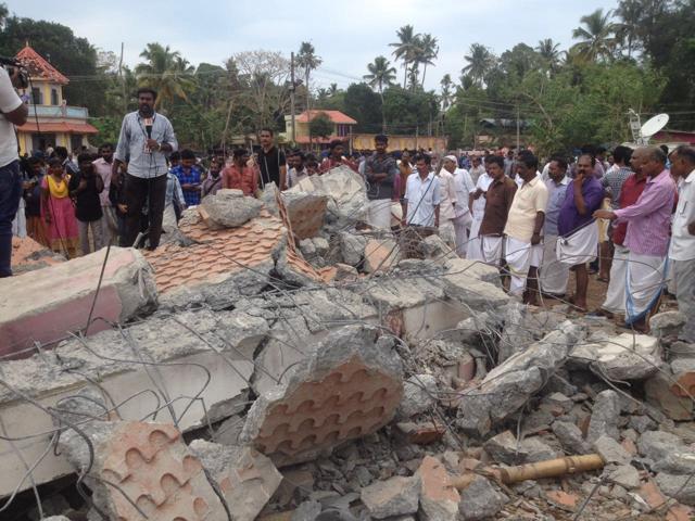 The Puttingal Devi Temple was also damaged in the fire. (HT Photo) The Puttingal Devi Temple was also damaged in the fire. (HT Photo)