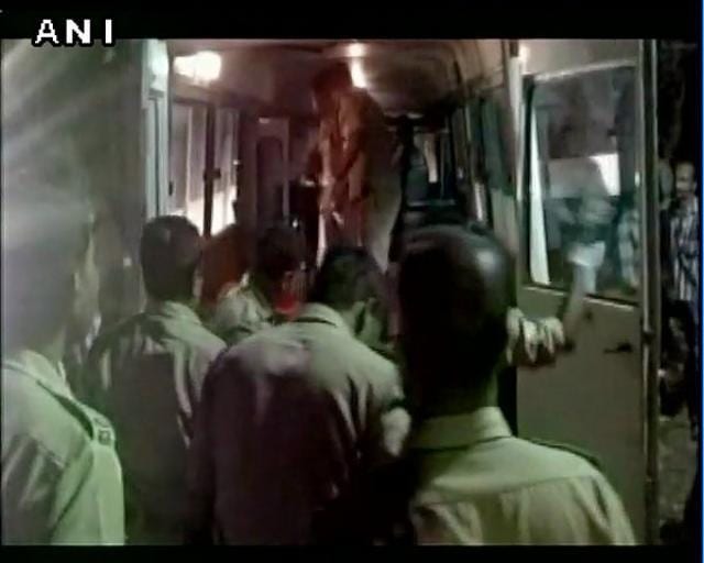 Police begin blocking roads to provide a clear route for ambulances and emergency personnel. (Photo Courtesy: ANI) Police begin blocking roads to provide a clear route for ambulances and emergency personnel. (Photo Courtesy: ANI)