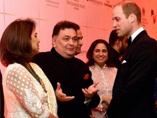 Neetu and Rishi Kapoor with Prince Charles. (Twitter) 
