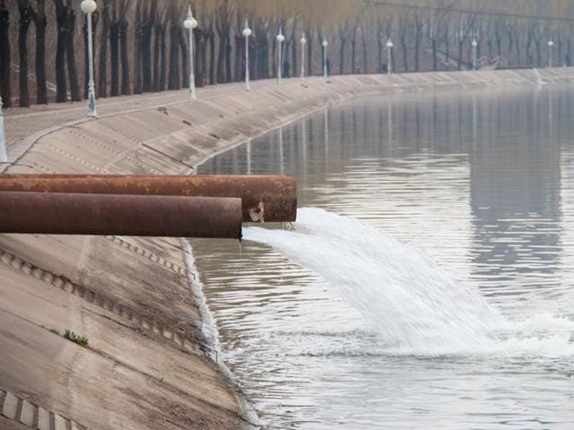 The survey showed more than 80% of underground water in China that is potable is polluted, with overexploitation adding to the problem. (Representative image) The survey showed more than 80% of underground water in China that is potable is polluted, with overexploitation adding to the problem. (Representative image)
