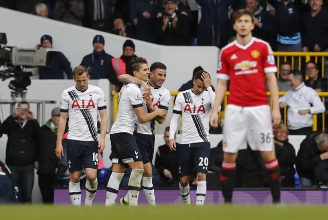Erik Lamela celebrates after scoring the third goal for Tottenham. (Reuters Photo) Erik Lamela celebrates after scoring the third goal for Tottenham. (Reuters Photo)