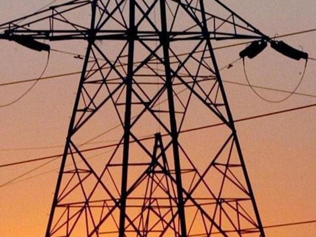 Power sector experts say that if Haryana power companies fail to challenge the APTEL order before the Supreme Court, the CERC will determine the revised tariff in terms of the force majeure clause of the PPA. (HT Photo) Power sector experts say that if Haryana power companies fail to challenge the APTEL order before the Supreme Court, the CERC will determine the revised tariff in terms of the force majeure clause of the PPA. (HT Photo)