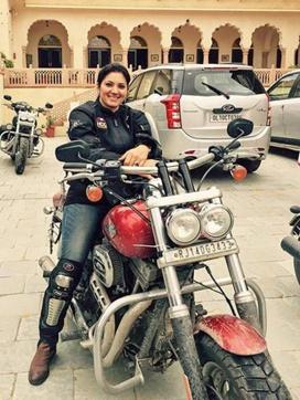 Veenu Paliwal on her Harley Davidson. ((Photo courtesy: Twitter/@indscribe)) Veenu Paliwal on her Harley Davidson. ((Photo courtesy: Twitter/@indscribe))