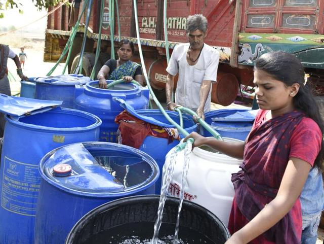 The water has been poured into a privately-owned well acquired by the government near the railway station. From the well, the district administration will take the water to a purification centre in the city, from where it will be distributed using tankers or the existing distribution network. (Anshuman Poyrekar/HT Photo) The water has been poured into a privately-owned well acquired by the government near the railway station. From the well, the district administration will take the water to a purification centre in the city, from where it will be distributed using tankers or the existing distribution network. (Anshuman Poyrekar/HT Photo)