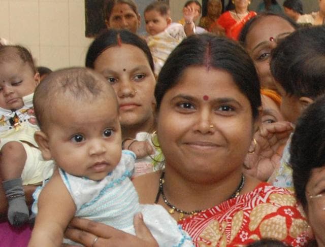 The report showed that only 18.3% children in Bhopal were breastfed within one hour of their birth (File photo) The report showed that only 18.3% children in Bhopal were breastfed within one hour of their birth (File photo)