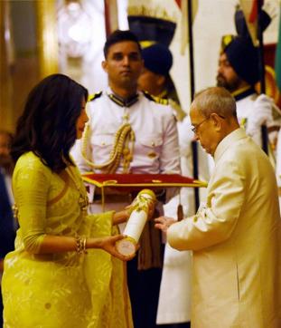 President Pranab Mukherjee presents Padma Shri to actress Priyanka Chopra at Padma awards 2016 function at Rashtrapati Bhavan in New Delhi on Tuesday. (PTI) President Pranab Mukherjee presents Padma Shri to actress Priyanka Chopra at Padma awards 2016 function at Rashtrapati Bhavan in New Delhi on Tuesday. (PTI)