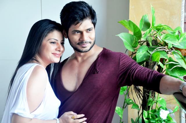 Sambhavna Seth and Avinash Dwivedi (Photo: VISHAL SETH)