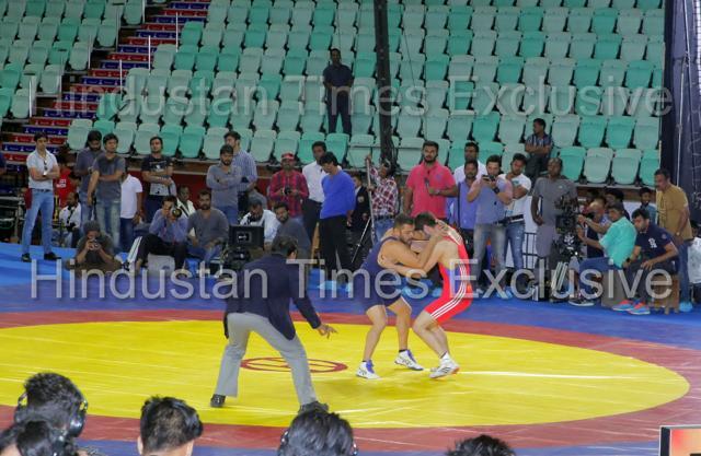 Actor Salman Khan during the shoot of Sultan in Delhi. (Photo:Waseem Gashroo/HT)