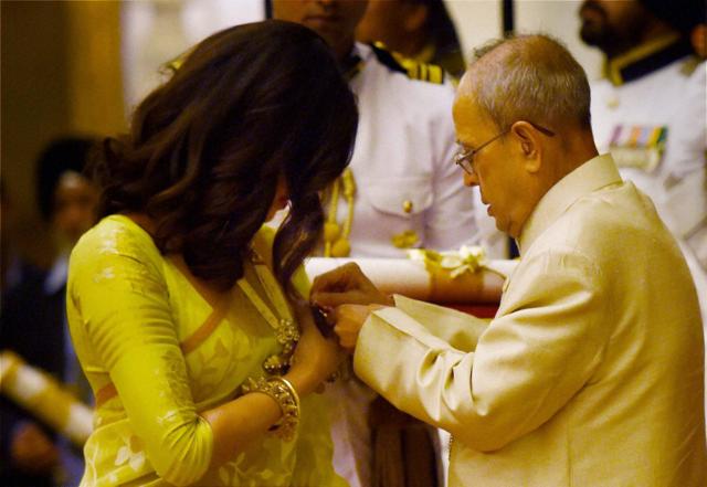 President Pranab Mukherjee presents Padma Shri to Priyanka Chopra. (PTI) President Pranab Mukherjee presents Padma Shri to Priyanka Chopra. (PTI)