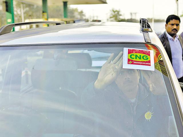 Vehicles running on CNG will be exempt from the odd-even road rationing rule that will begin in Delhi on Friday.(HT File Photo) Vehicles running on CNG will be exempt from the odd-even road rationing rule that will begin in Delhi on Friday.(HT File Photo)