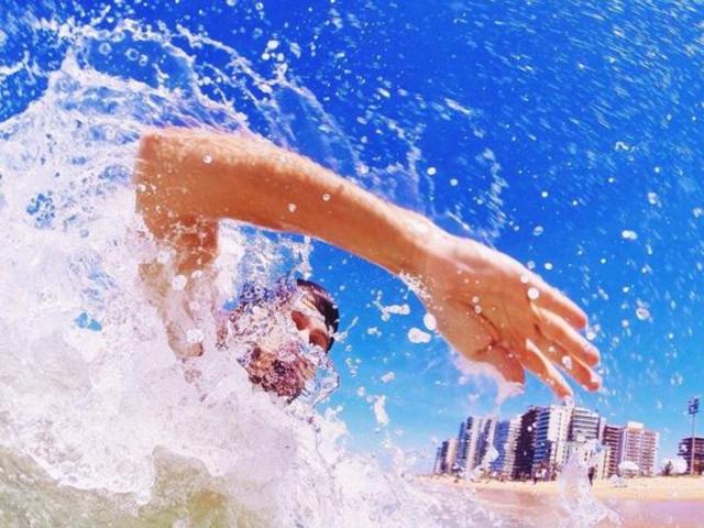 Here’s a swimmer from Brazil. (Instagram/itala_marques)