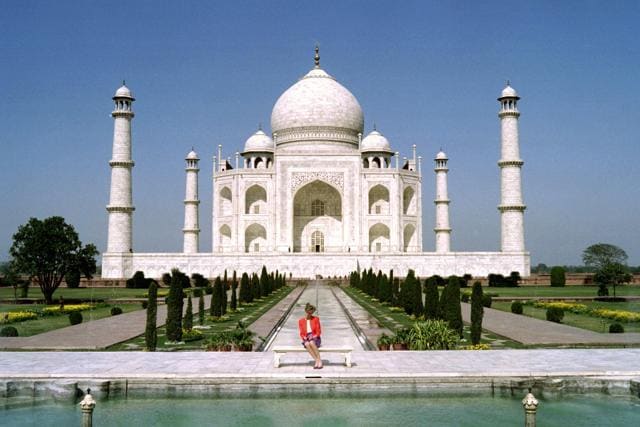 In this file photo, Princess Diana of Wales poses at The Taj Mahal in Agra. (AFP) In this file photo, Princess Diana of Wales poses at The Taj Mahal in Agra. (AFP)